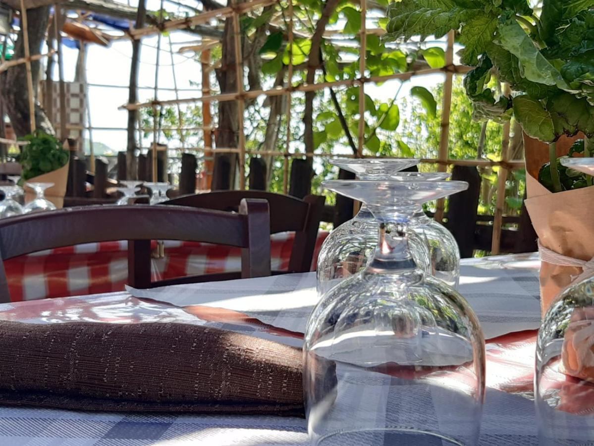 Agriturismo Il Pettirosso อาเจโรลา ภายนอก รูปภาพ